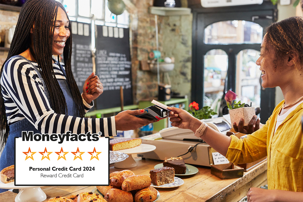 Woman shopping with the NatWest Reward credit card 